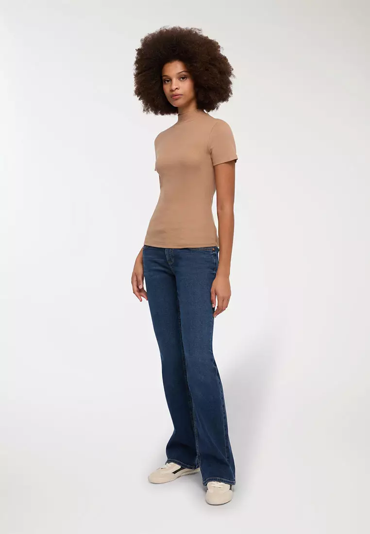 Woman Short-Sleeved T-Shirt