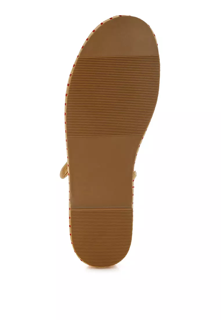 Sepatu Mary Jane Beraksen Ceri Warna Beige