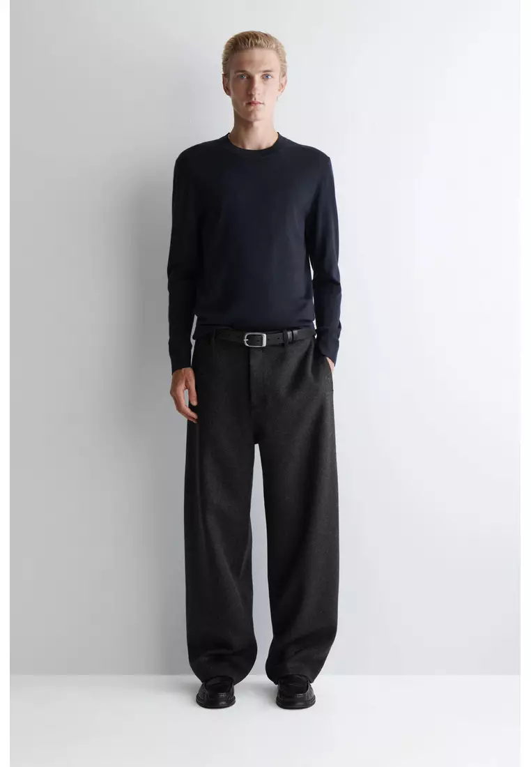 SLIM MERINO WOOL CREW-NECK JUMPER