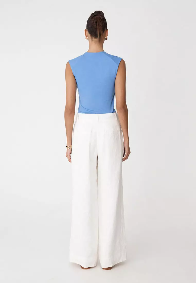 Soho Rounded Square Neck Top