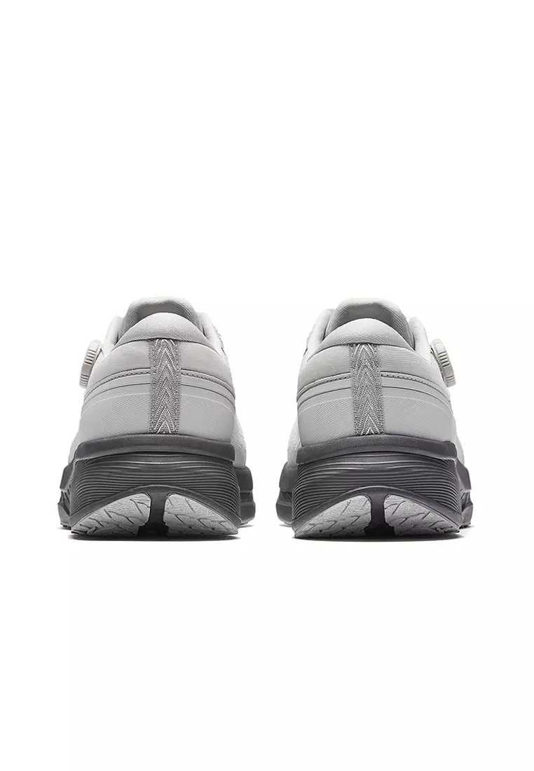 Men Sports Training Shoes Breathable Lightweight Comfortable Sports Shoes 1126A7711U