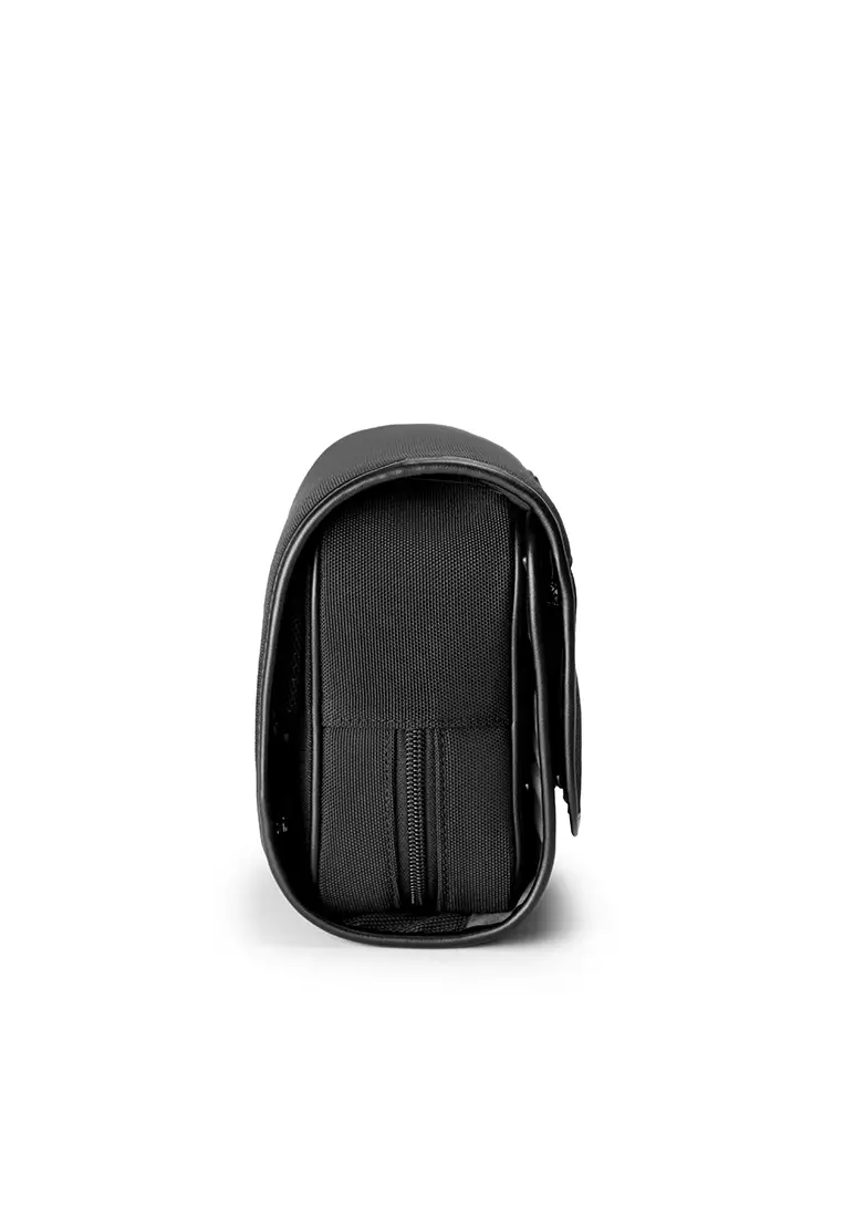Nexus Toiletry Bag Black
