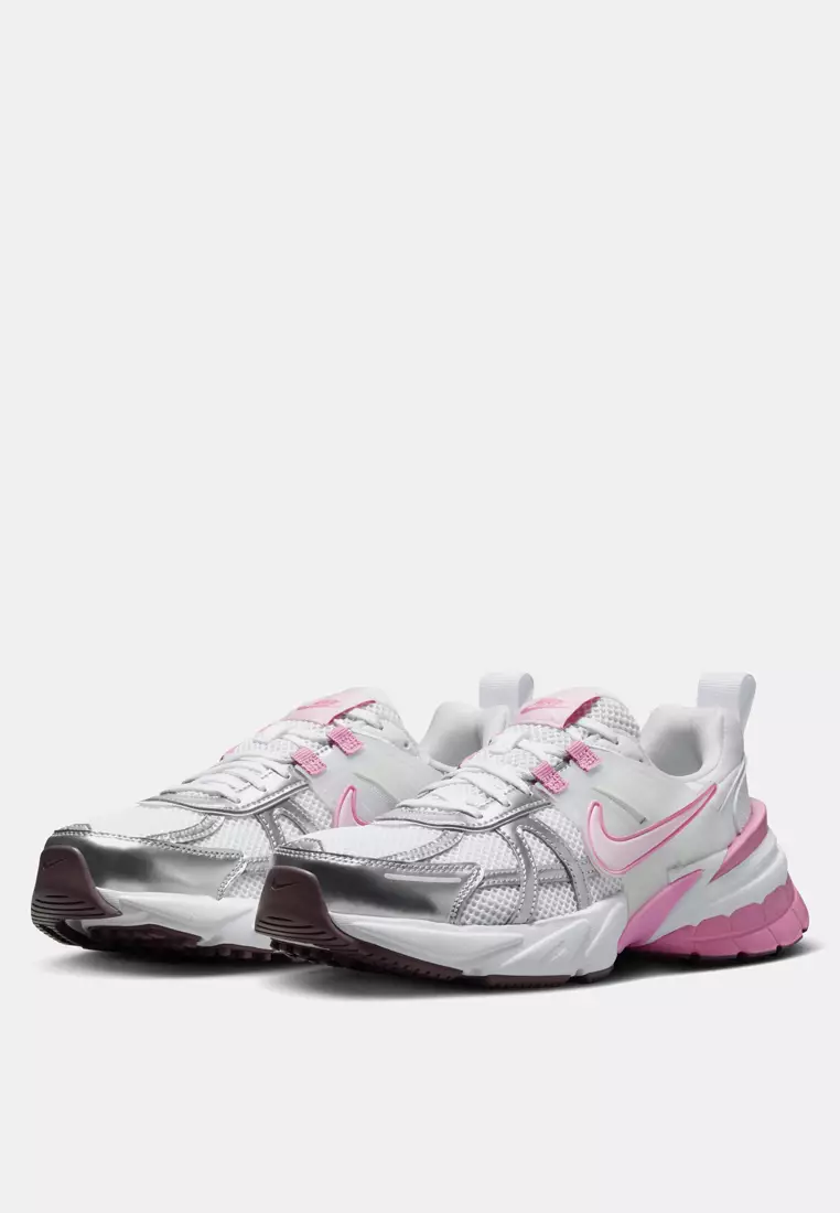 V2K Run Shoes with Reflective Accents