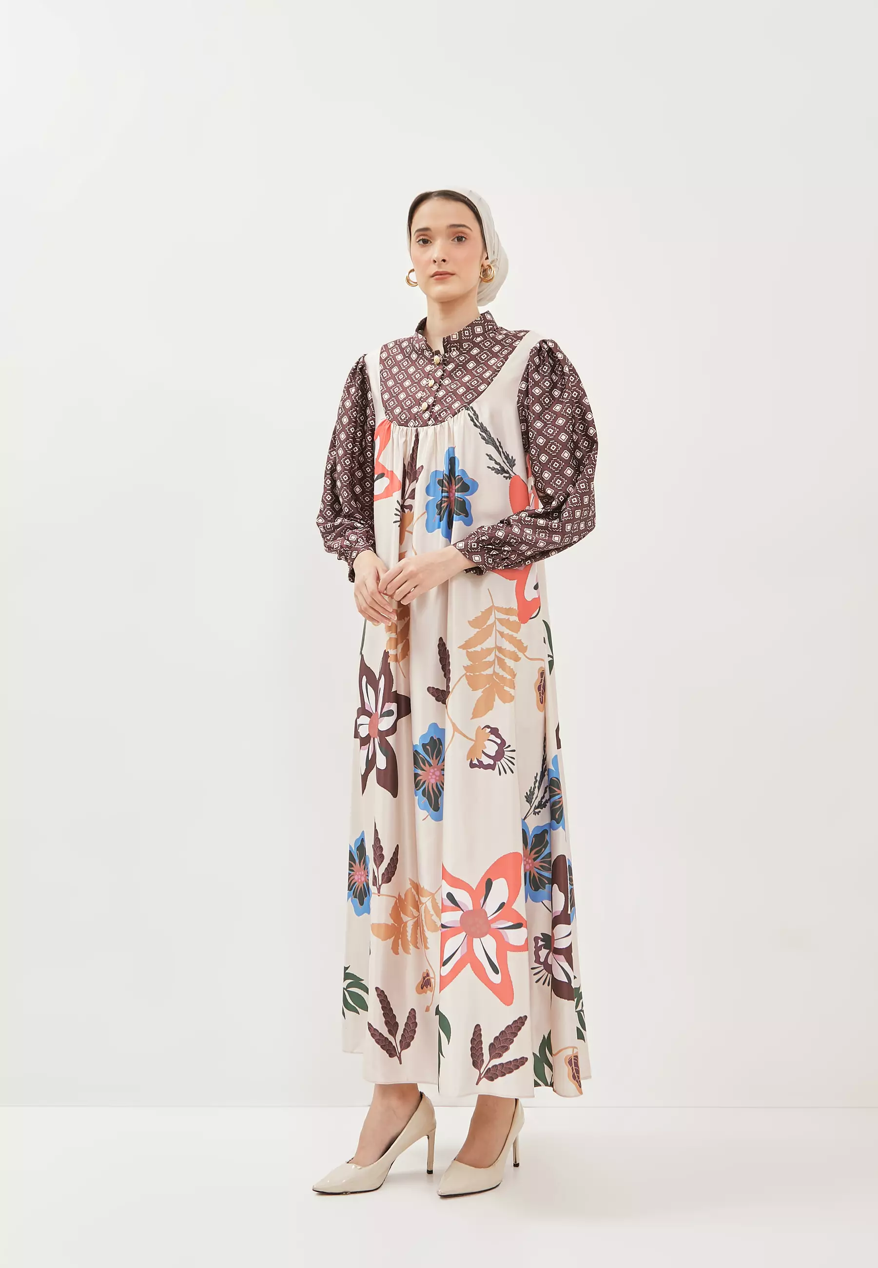 Kamilaa by Itang Yunasz Dress Utopia Khaki