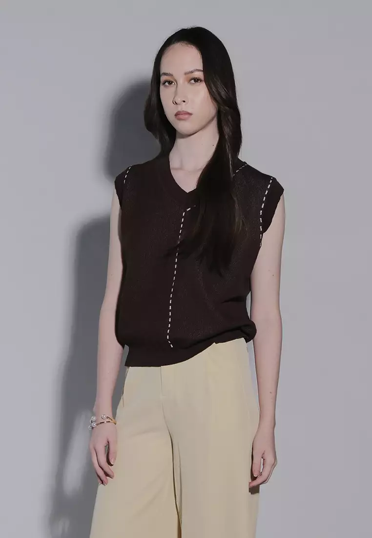 Holiday 2025 Izaya Sleeveless Top