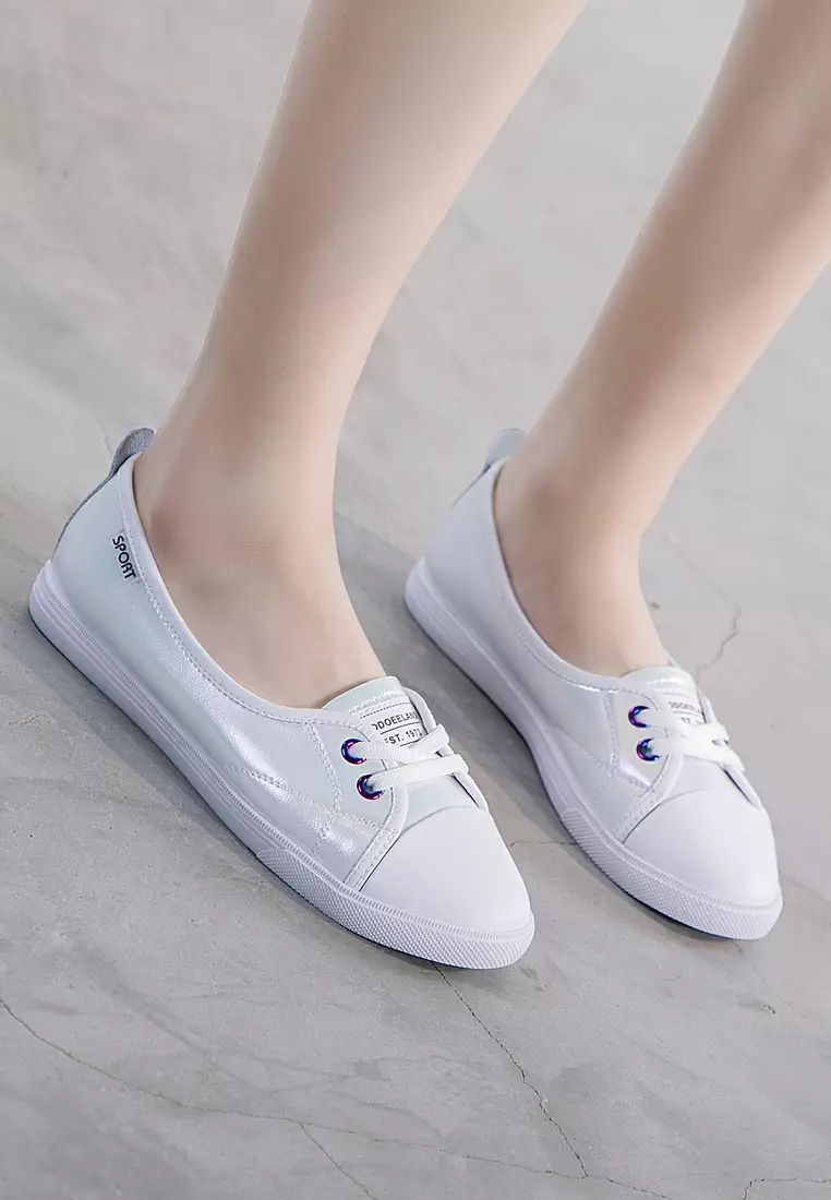 Smart Causal Leather Sneakers RX5199