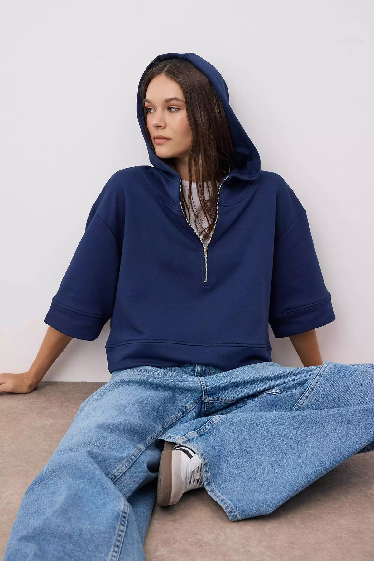 Navy Blue Hooded Zipper Detailed Three Quarter Sleeve Thick Knitted Sweatshirt