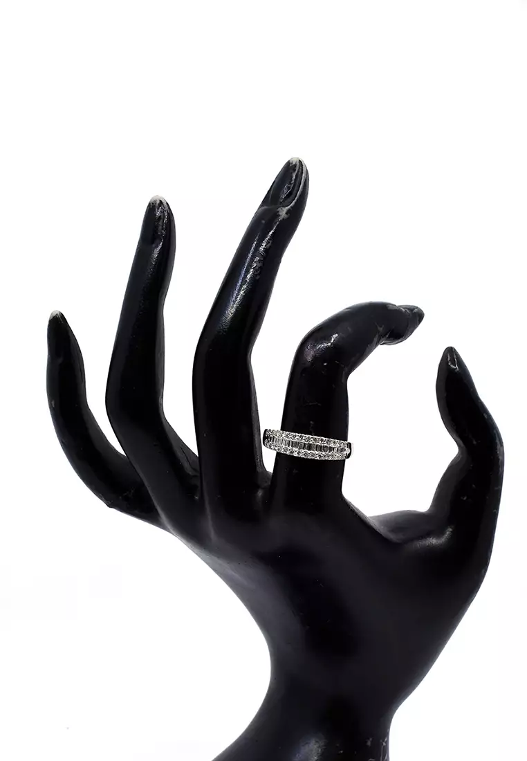 18K White Gold Lady Ring with Diamonds