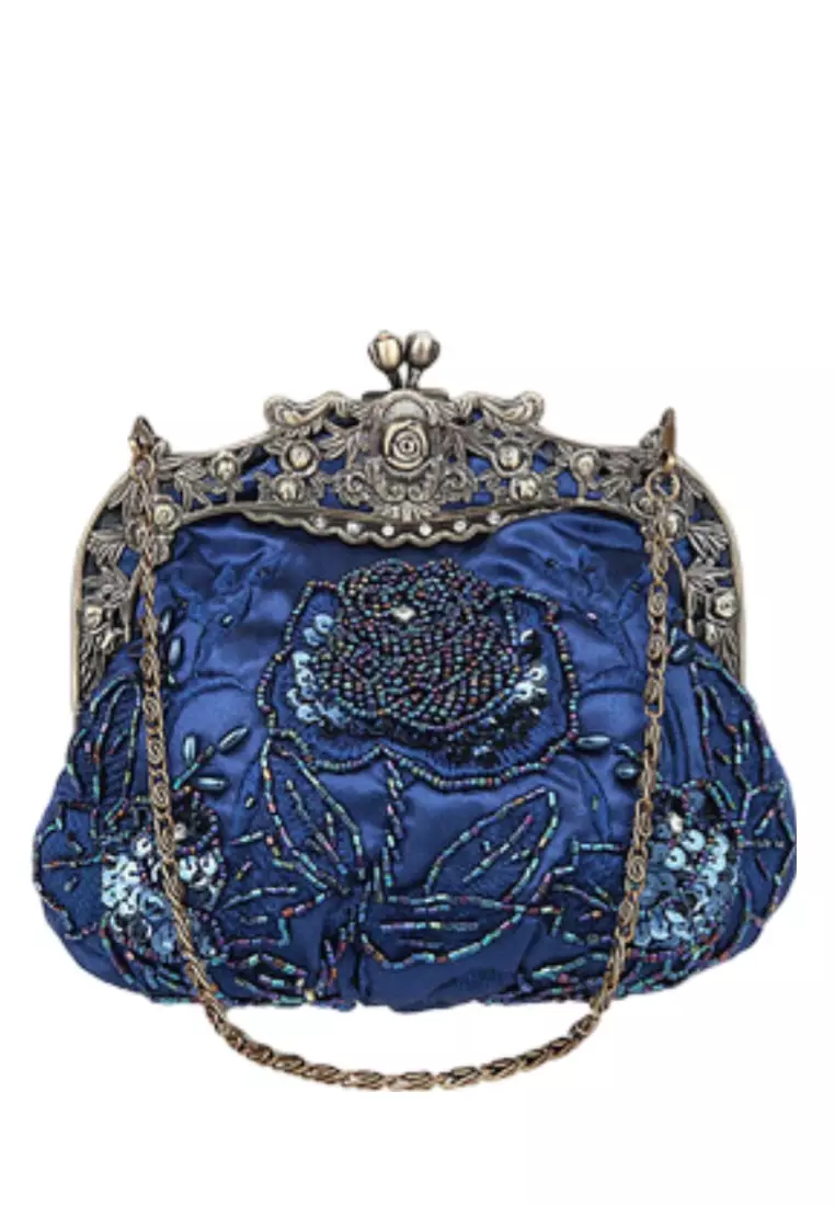 Vintage clutch store