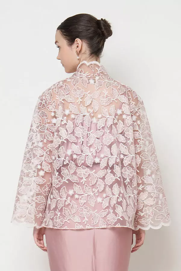 Zeela Outer Top in Baby Pink