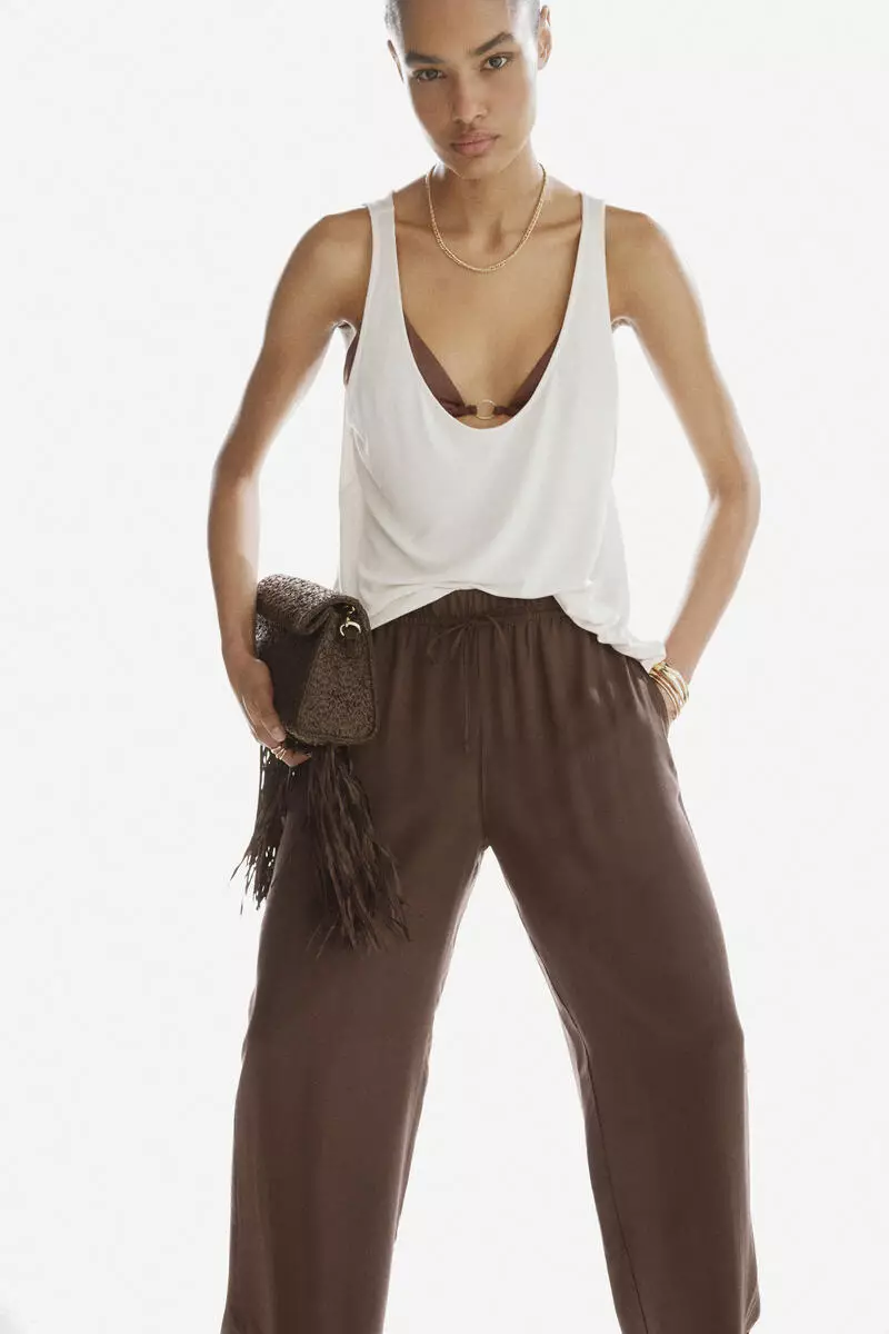 Wide pull-on trousers
