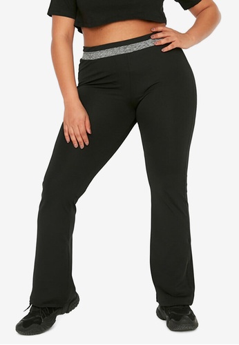 Trendyol black Plus Size Waistband Pants 9266DAAAFD7E78GS_1
