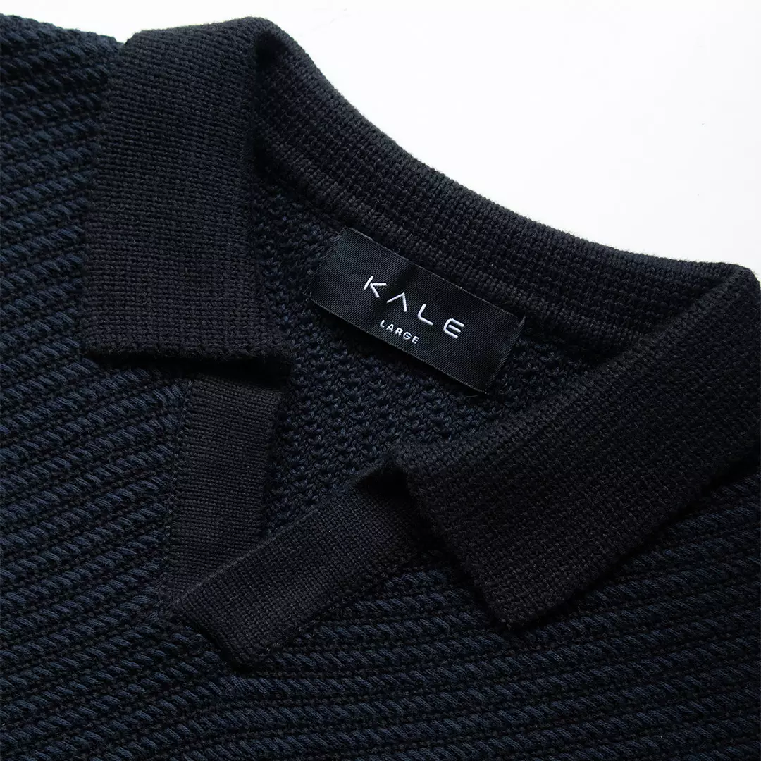 Kale Karl Black / Kaos rajut lengan pendek premium