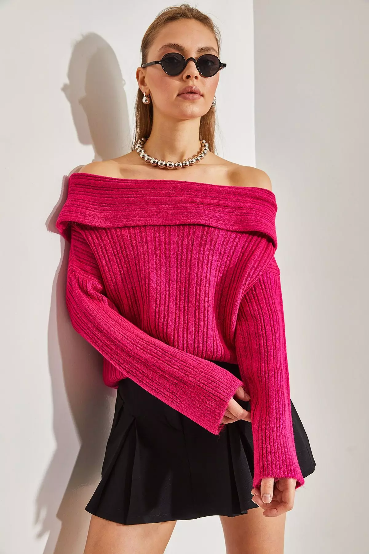 Women's Ruffle Collar Sweater