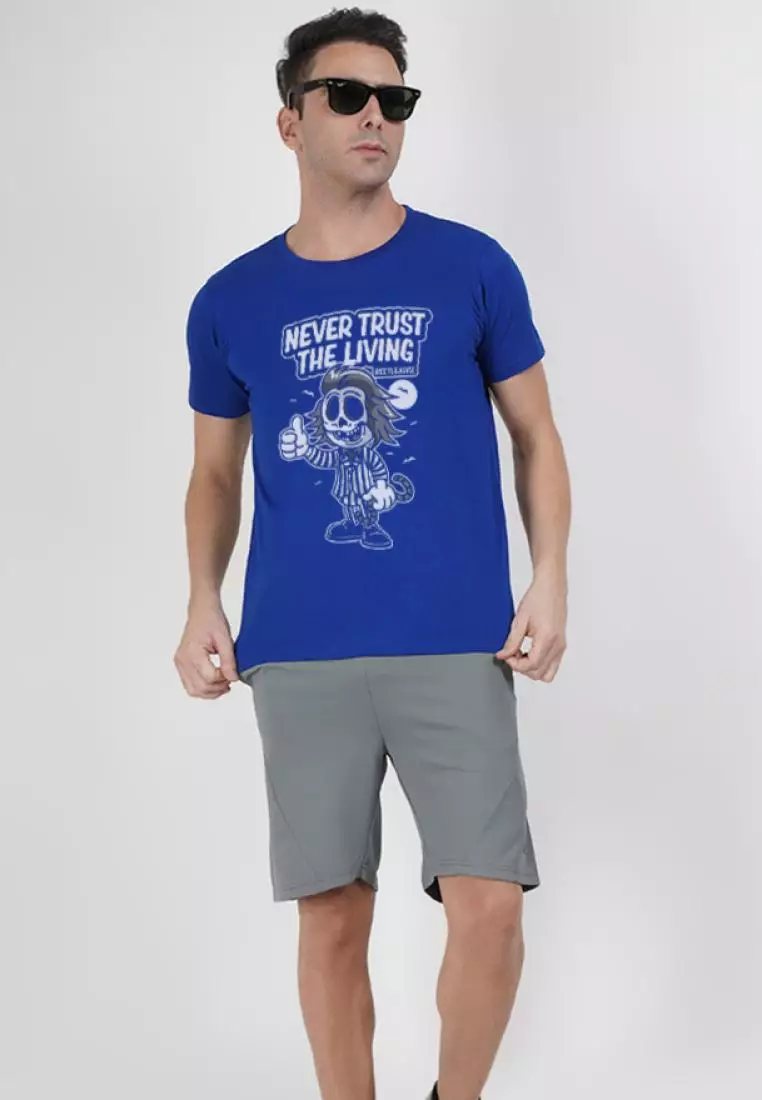 Never Trust 图案蓝色棉质短袖必备 T 恤