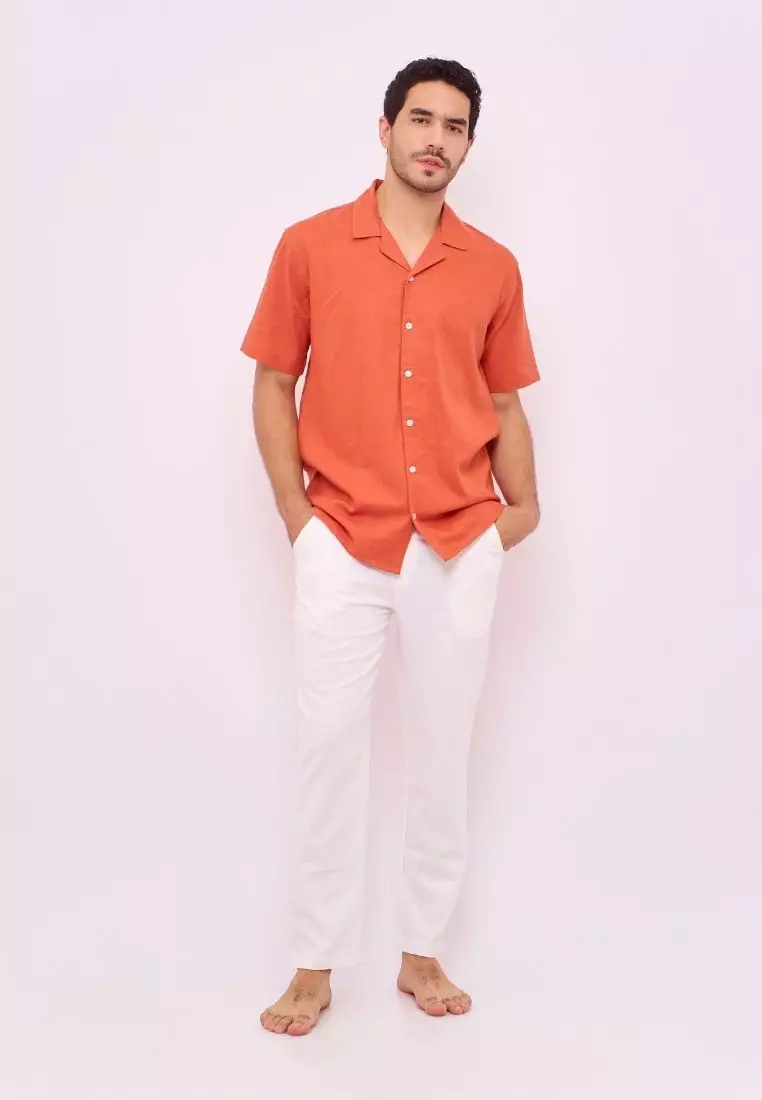 Ruby Kemeja Linen Lengan Pendek Pria Terracotta | Linen Short Sleeve Shirt Men Terracotta