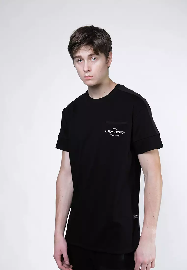 Migo Unforgettable Hong Kong Side Split Tee | Explore The Nature of Freedom XL / Black