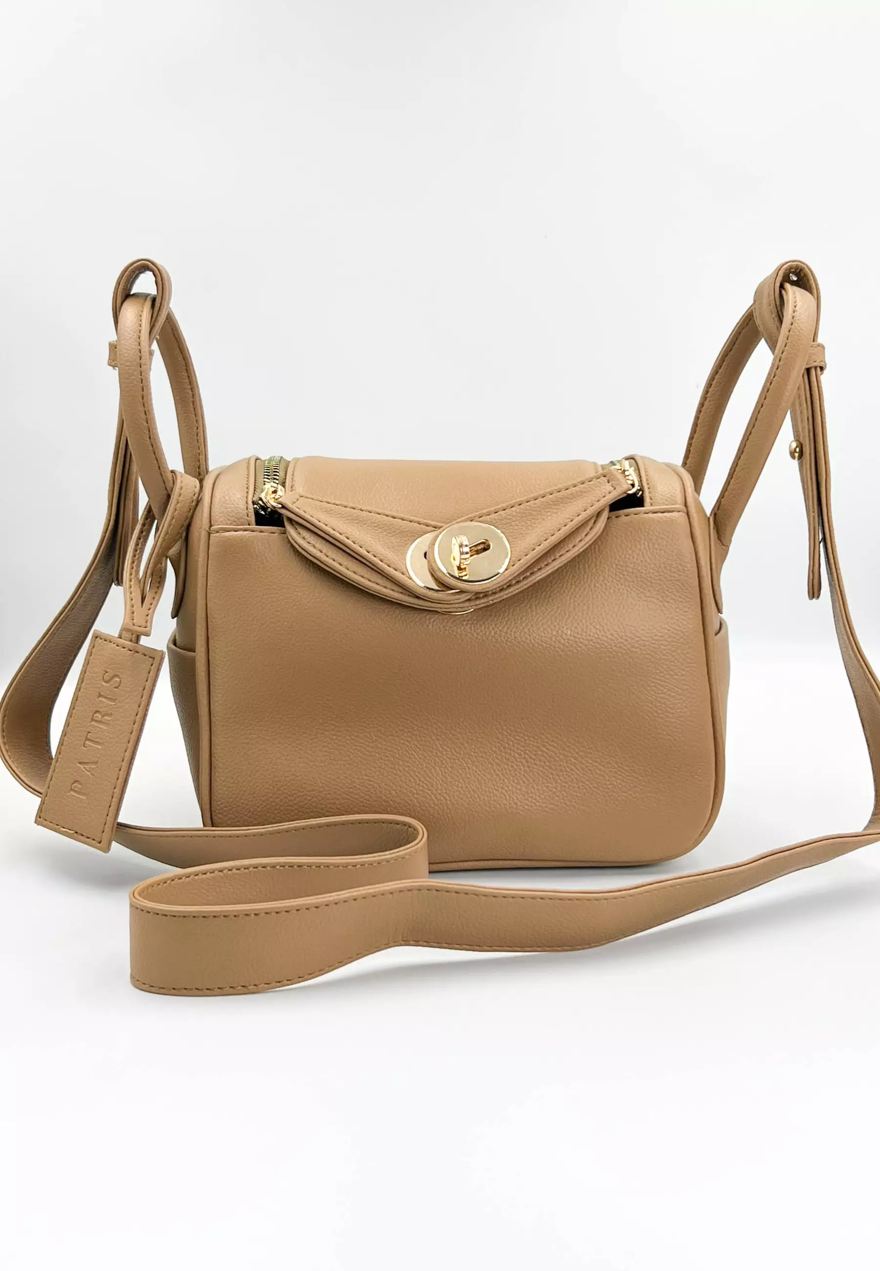 Patris Lyodra Sling Bag / Tas Wanita Selempang