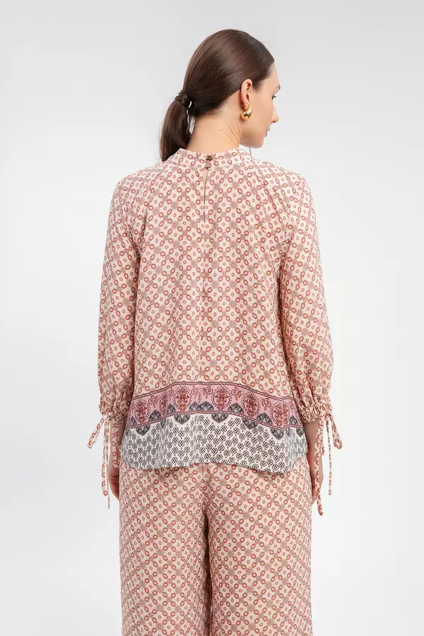 MINIMAL - Zaisa - Blus Motif Geometris Lengan Balon - Beige Warna Beige