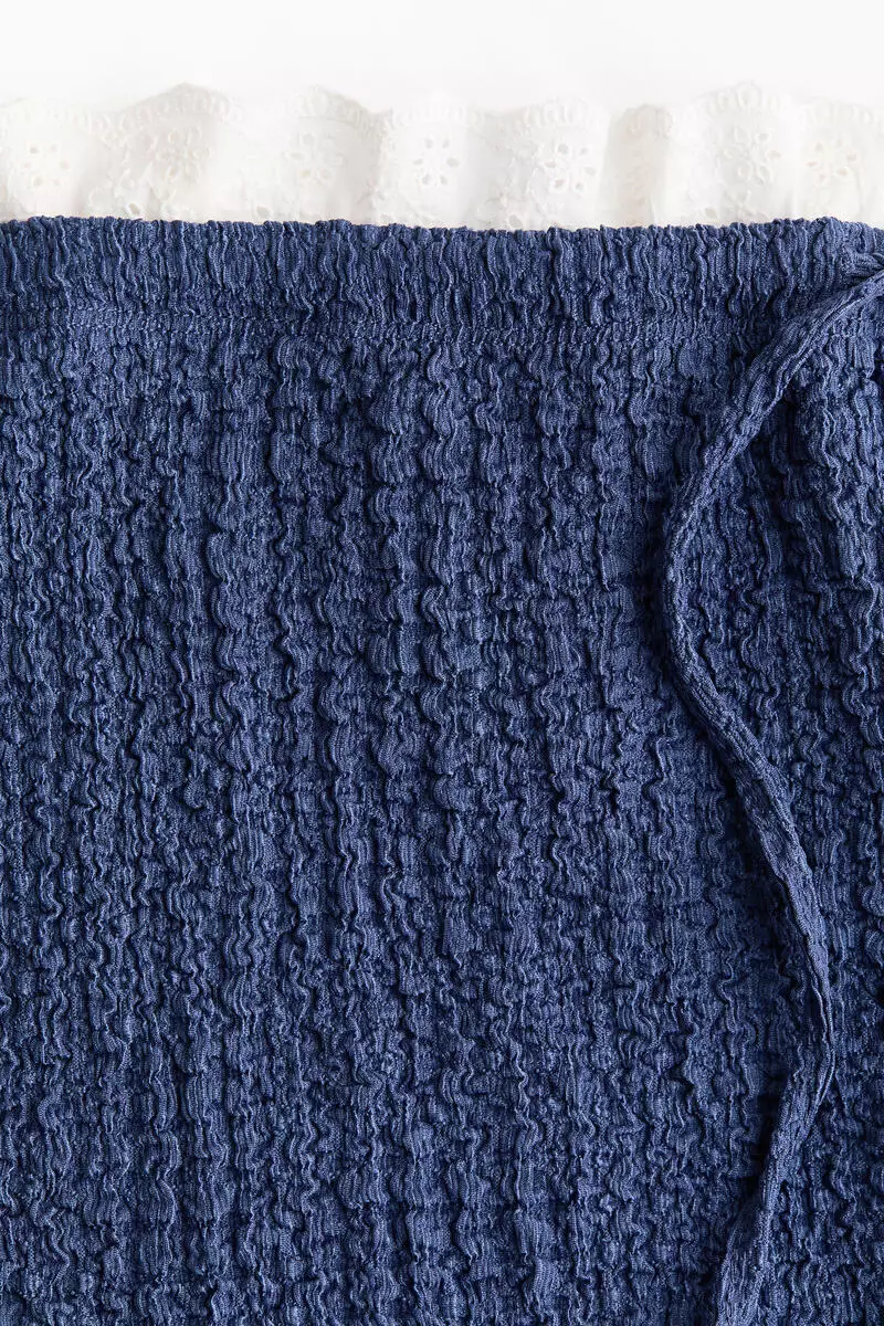 Frill-trimmed crinkled trousers