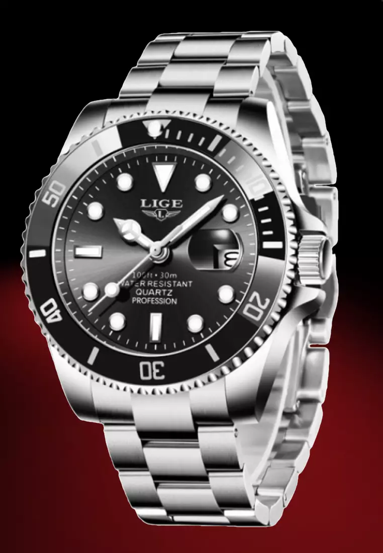 Unisex Classic Diver's Stainless Steel Quartz Watch with turning Bezel on Steel Bracelet
