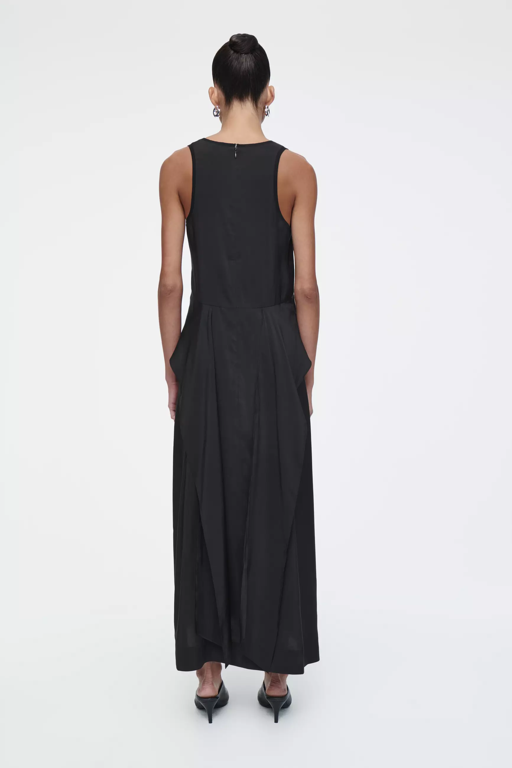 Panelled Tie-Detail Maxi Dress