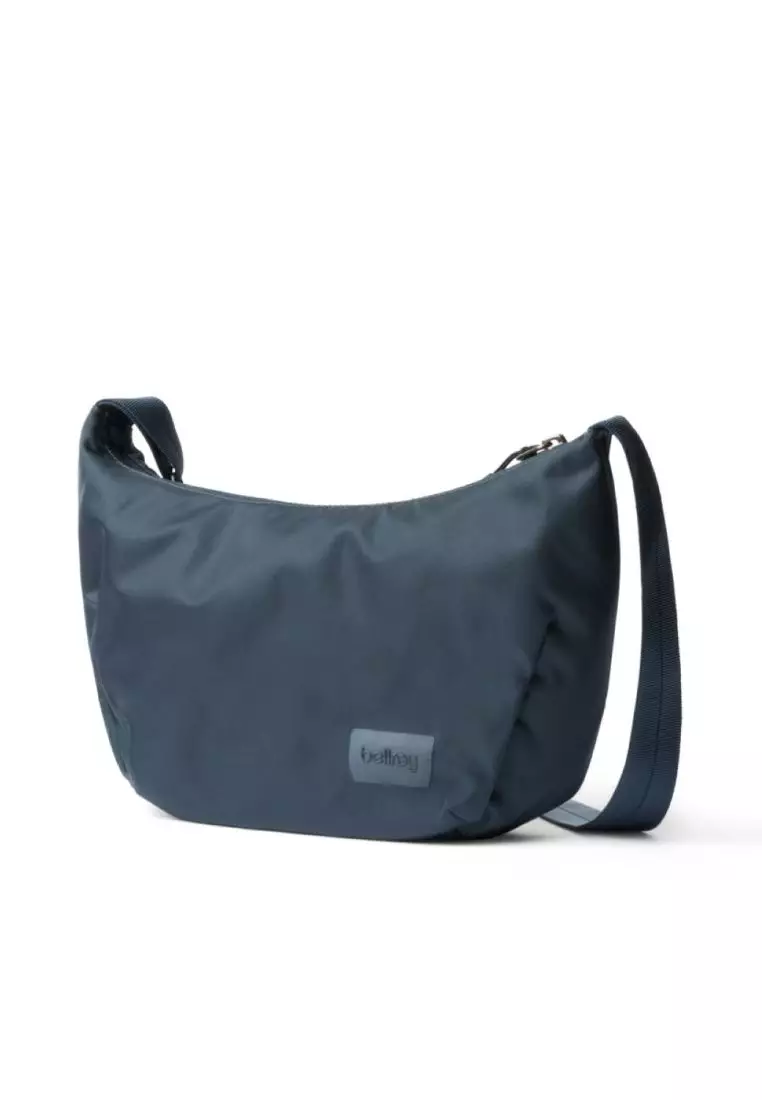 Bellroy Laneway Crescent Bag 2.5L - Bluesteel