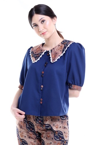 DhieVine Batik blue and multi Rasario Statement Collar Embroidery Batik Blouse 582FDAA9F45A09GS_1