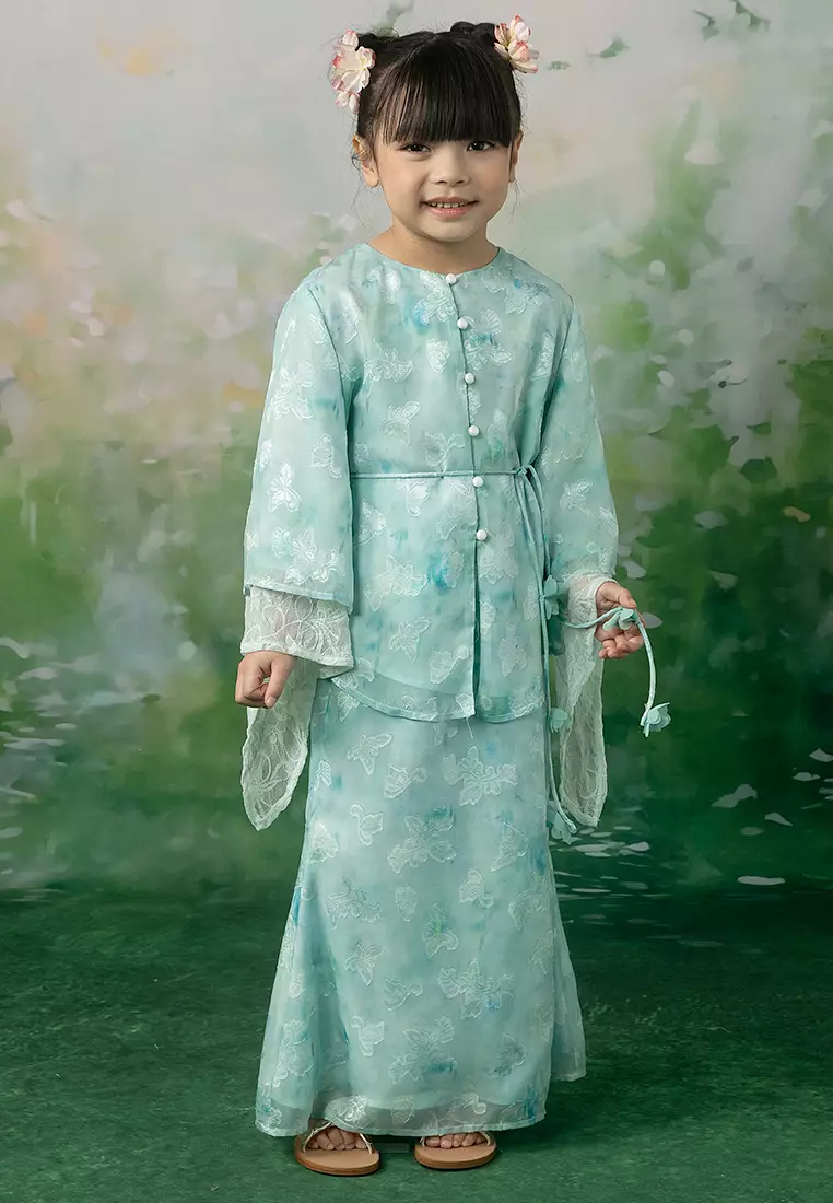 Elena Recycled Polyester Kebaya with Belt Set