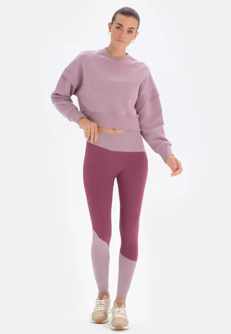 Lilac Sweatshirt, Crew Neck, Cropped, Long Sleeve Activewear for Women