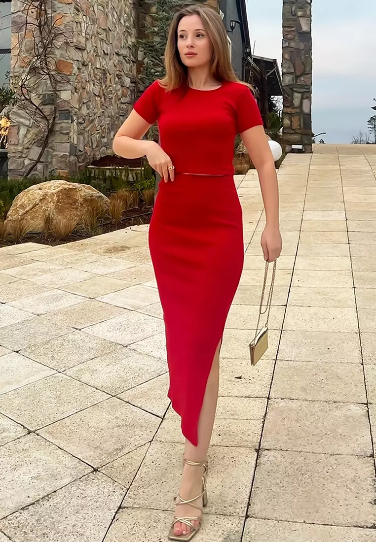 Short Sleeves Crop T-Shirt & Slit Midi Skirt Set