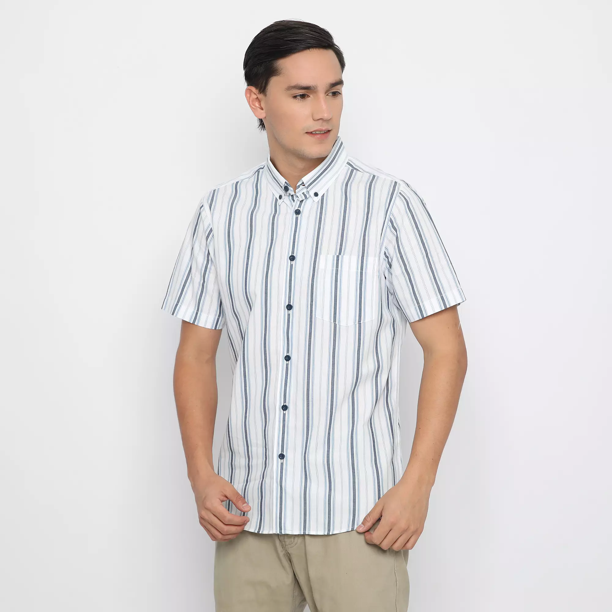 Platini Kemeja Garis Pria Lengan Pendek Katun Yarndyed Dobby 73295 Biru