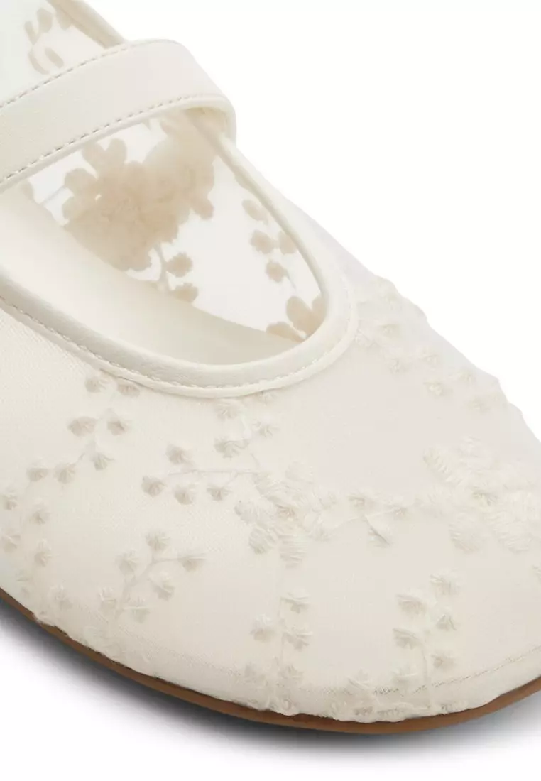 Elyiaa Ballet Flats