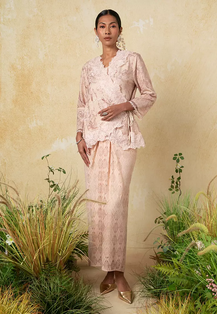 DANGWANGI  WRAP KEBAYA SET