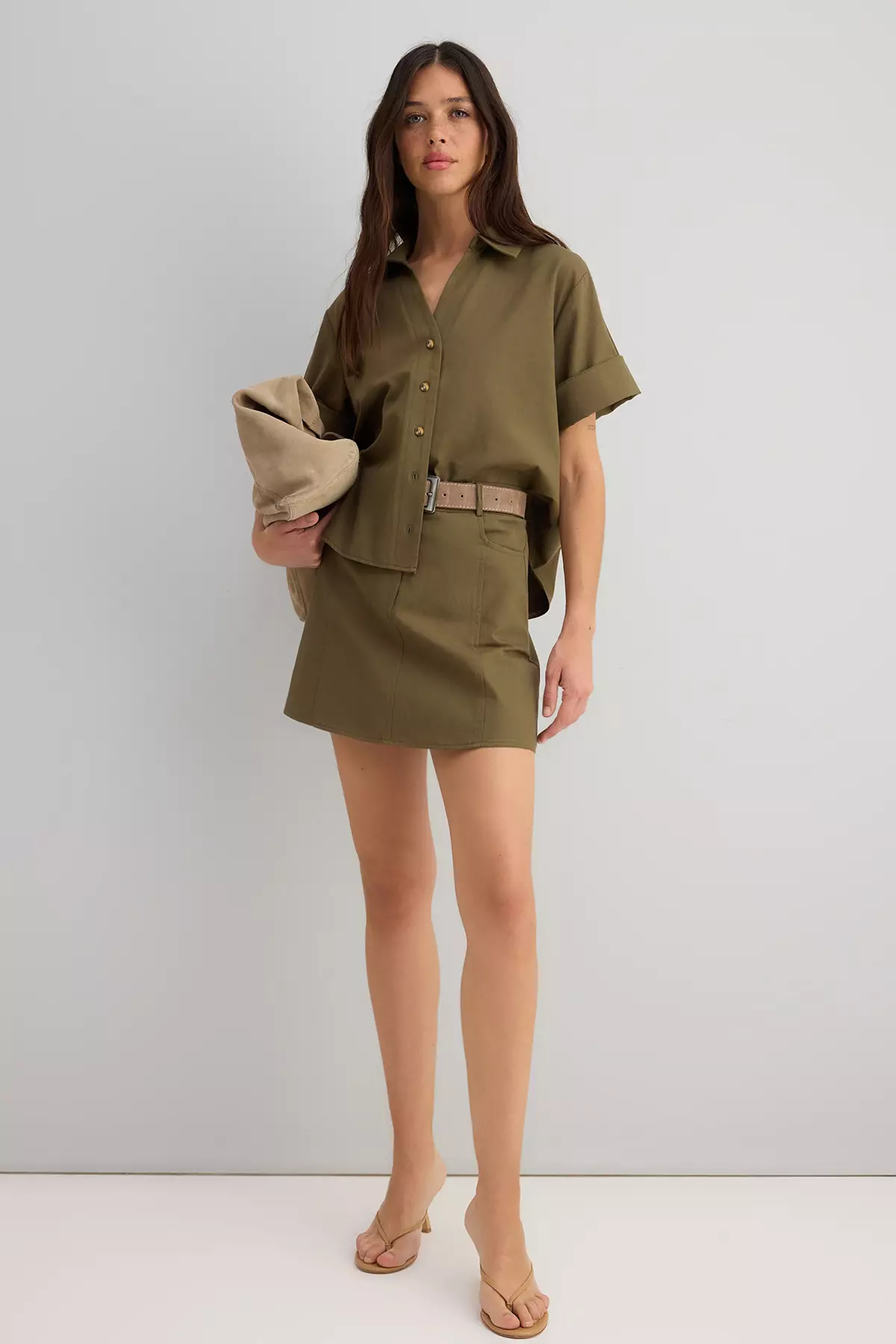 Khaki 100% Cotton Gabardine Mini Godeli Flared Skirt TWOSS25ET00192