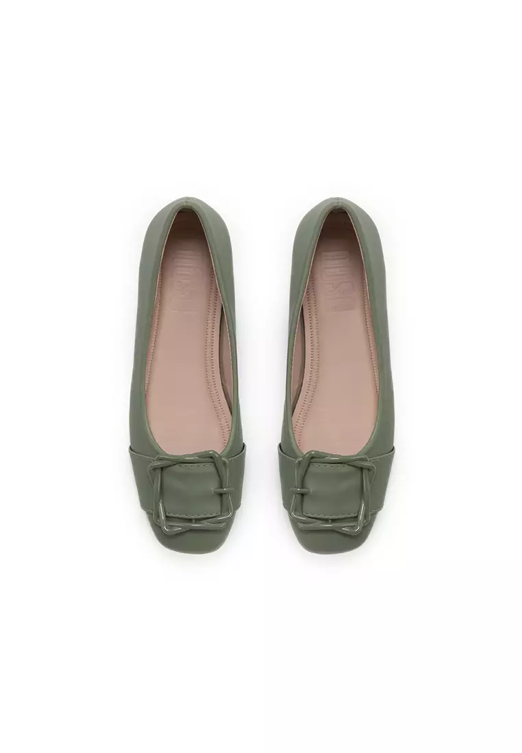Buy nose BUCKLED SQUARE TOE FLAT BALLERINA 2025 Online ZALORA