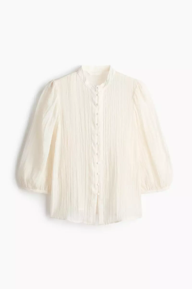 Balloon-sleeved blouse