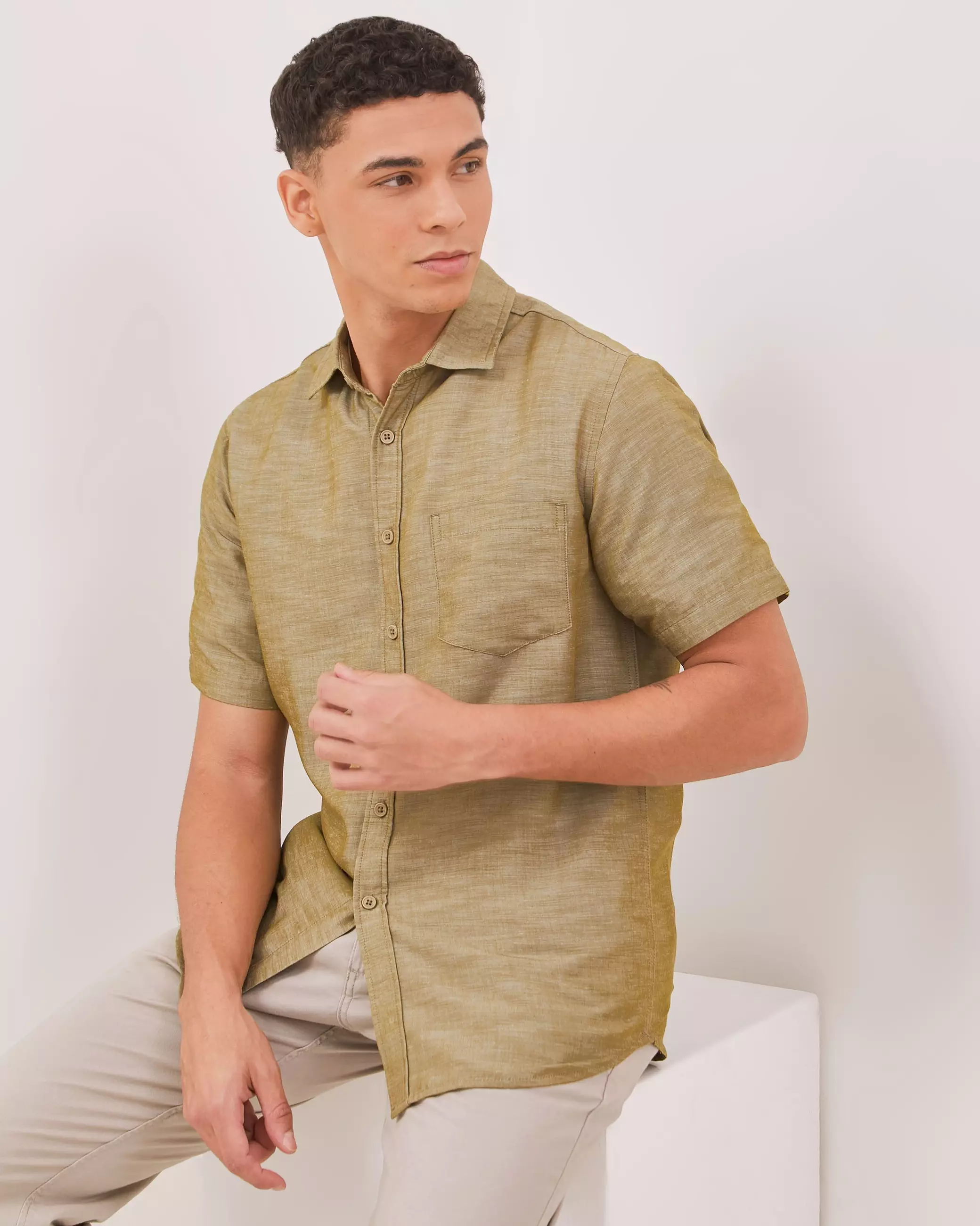 AMK Kemeja Pria Lengan Pendek SHS Gerald Ss Khaki