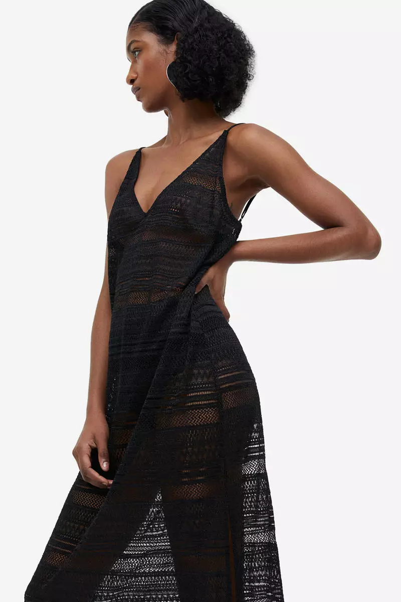 V-neck bodycon dress