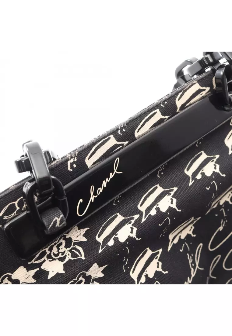 Pre-Loved Chanel coco mark camellia black hardware chain handbag chain tote bag canvas black