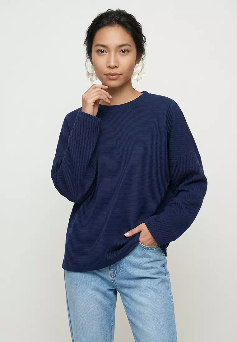 Women's Midnight Blue Crew Neck Batwing Sleeve Wide Cut Basic Blouse Alc-X14391