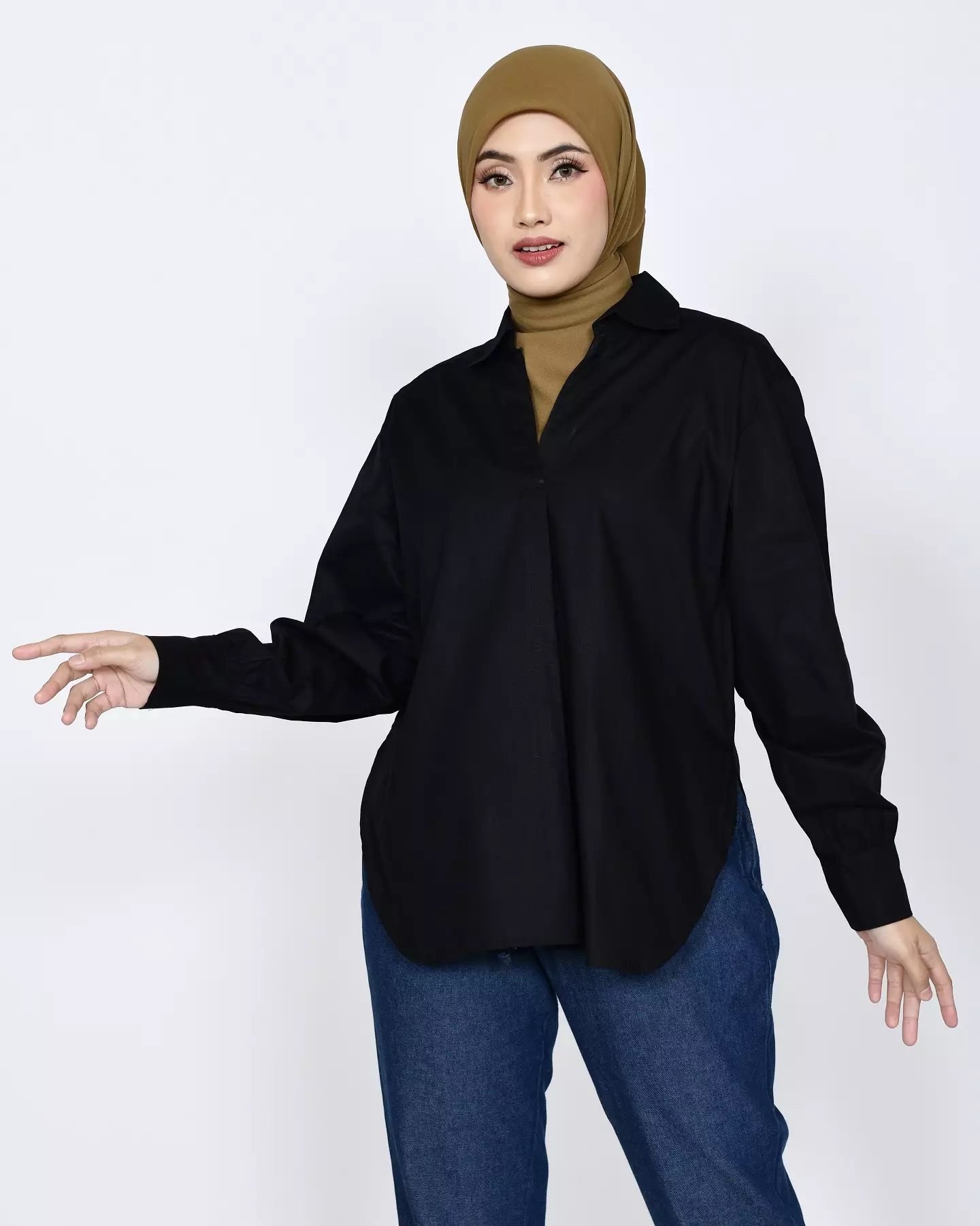 Kemeja Cotton Zahra