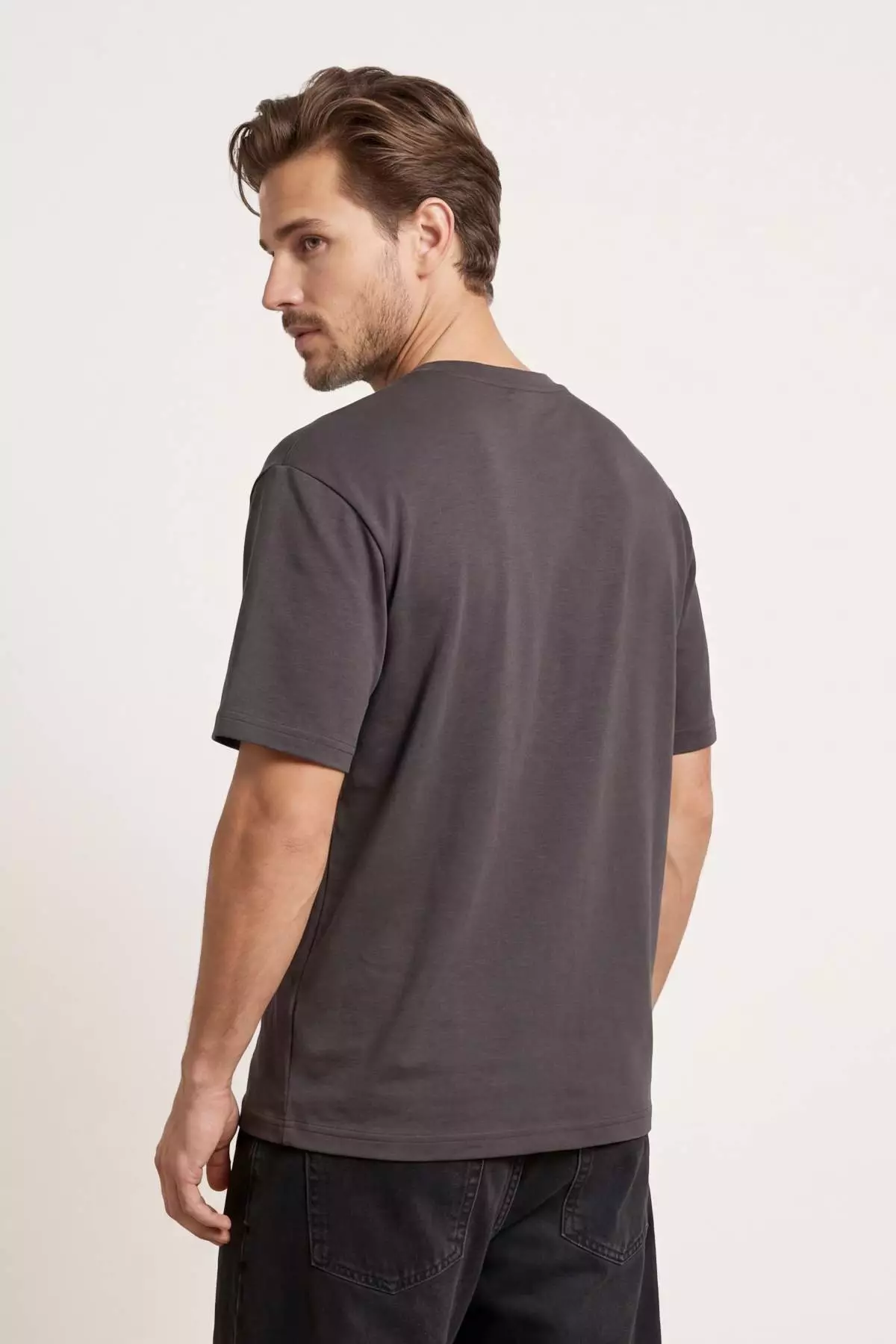 Anthracite Oversize/Wide Cut Penguin Embroidered 100% Cotton T-Shirt TMNSS23TS00243