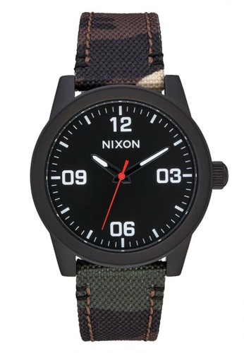 NIXON G.I. Nylon Black / Camo Jam Tangan Pria A964047 - Nylon - Black