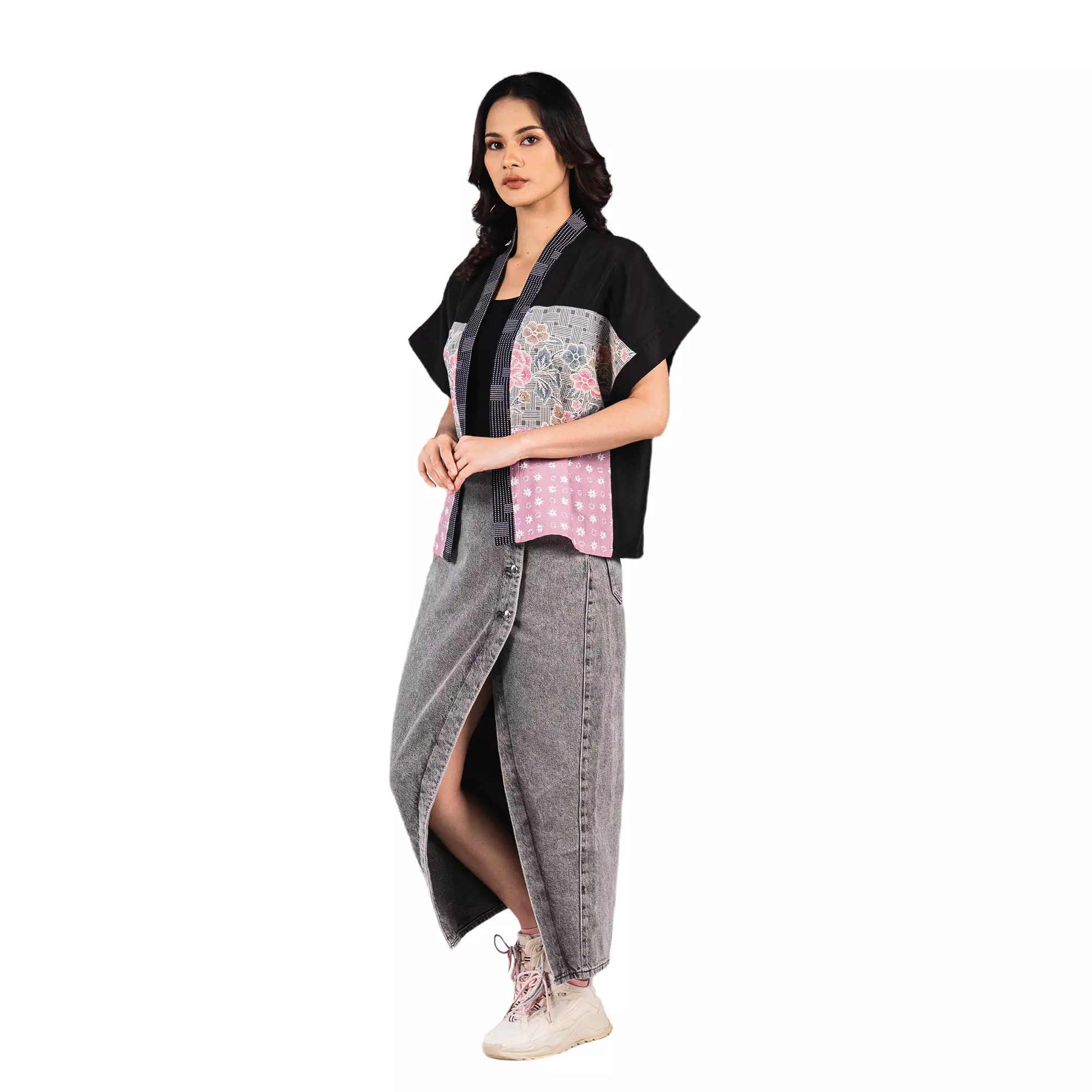 Blazer Batik Wanita - Atasan Batik - Bhatara Batik Mikata - Outer Batik Modern Lengan Pendek