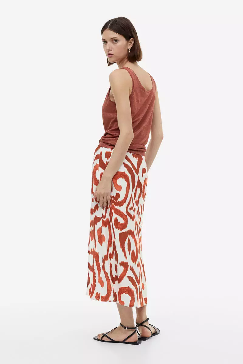 Crêpe skirt