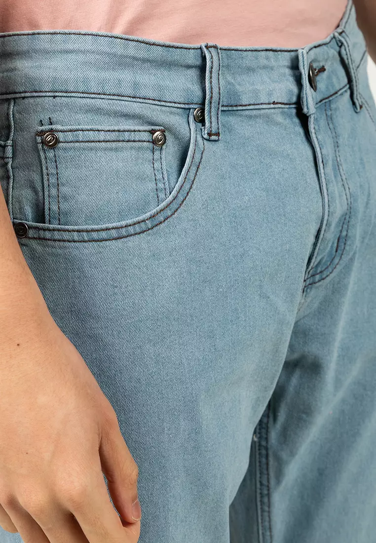 603 Modern Straight Cut Jeans