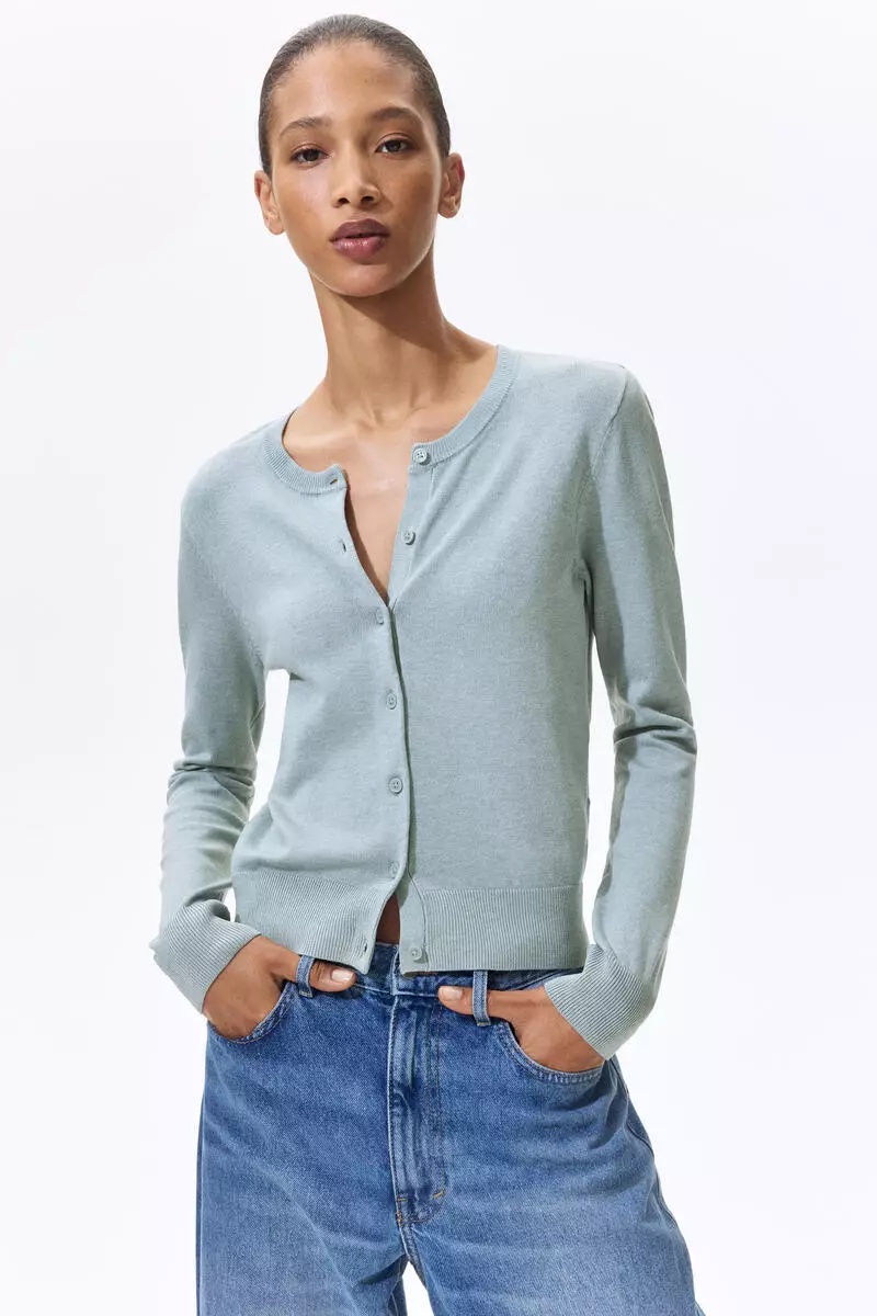 Fine-knit cardigan