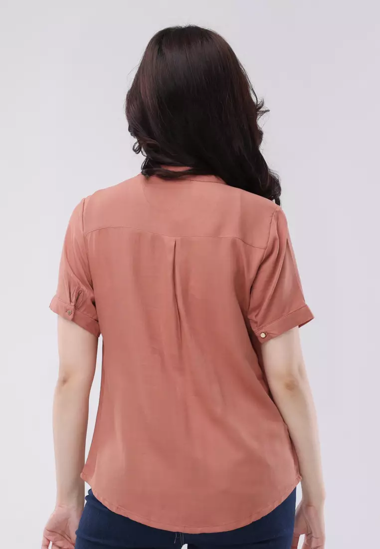 Bold Twill Chinese Collar Short Sleeves Blouse