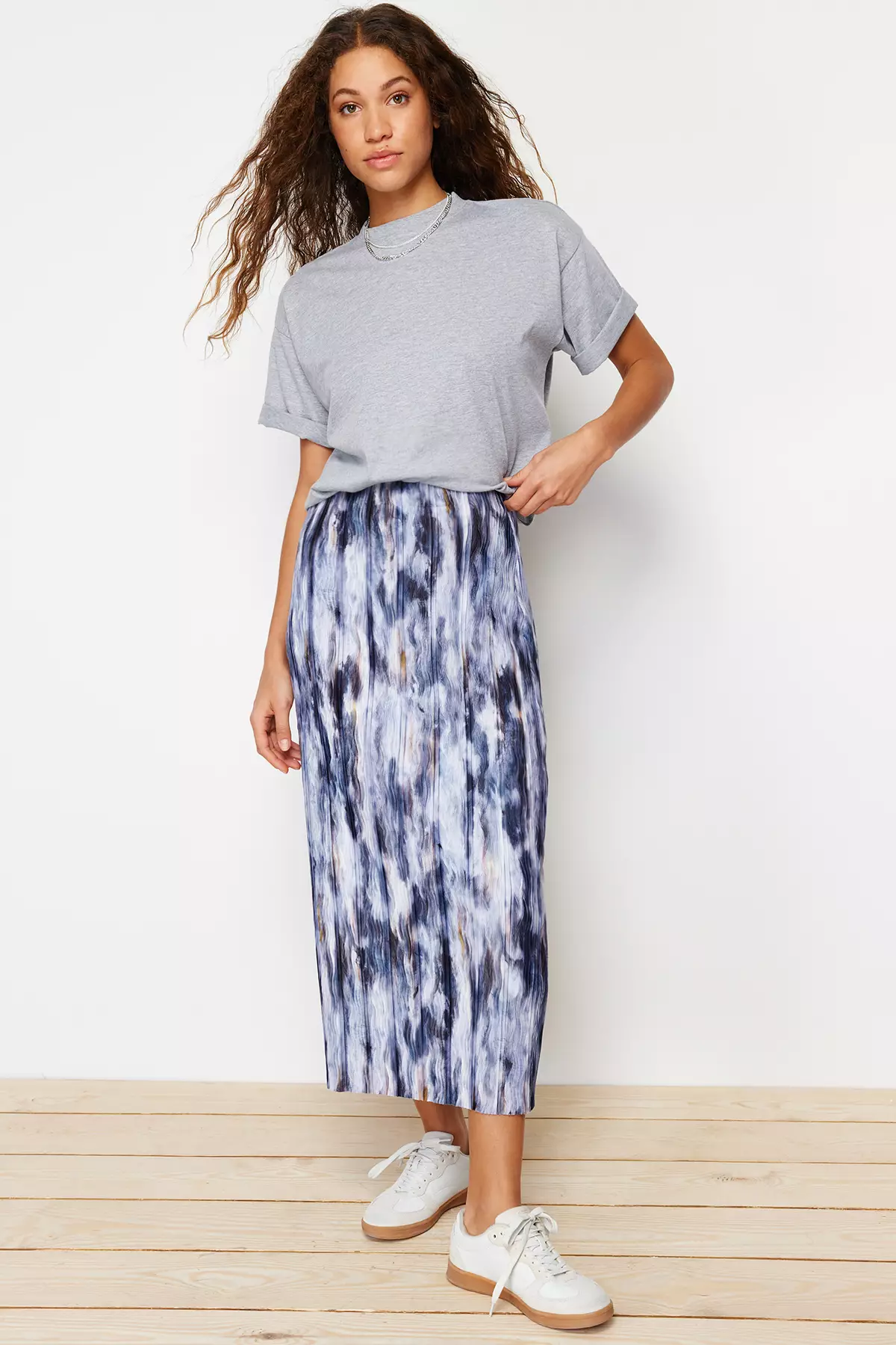 Abstract Pleated Maxi Skirt